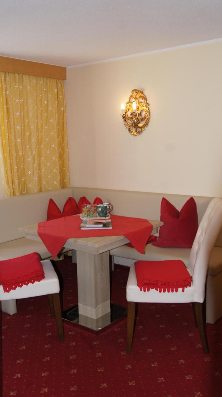 Pension Hartenfels Lech am Arlberg Εξωτερικό φωτογραφία